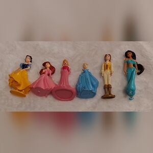 **3 Listings $30**                         2" Disney Princess figurines x 6